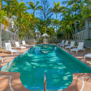 resort-pool.jpg